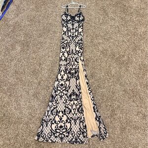 Elegant Black and Cream Lace Evening Gown
